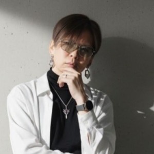 葉月純