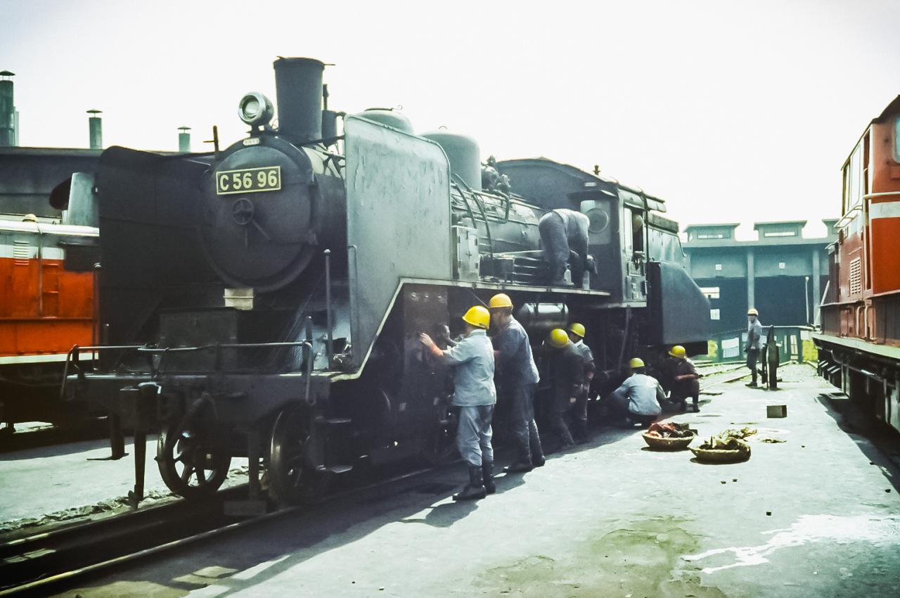 希少 大きい絵画 蒸気機関車 C56 油絵 絵画 中之間 希少 大きい絵画 蒸気機関車 C56 油絵 絵画 中之間 希少 大きい絵画 蒸気