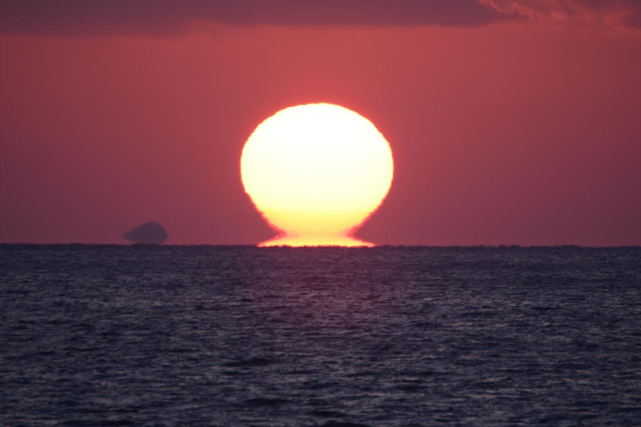 四角い太陽が出現するまでの過程 2 Everybody Photographer Com