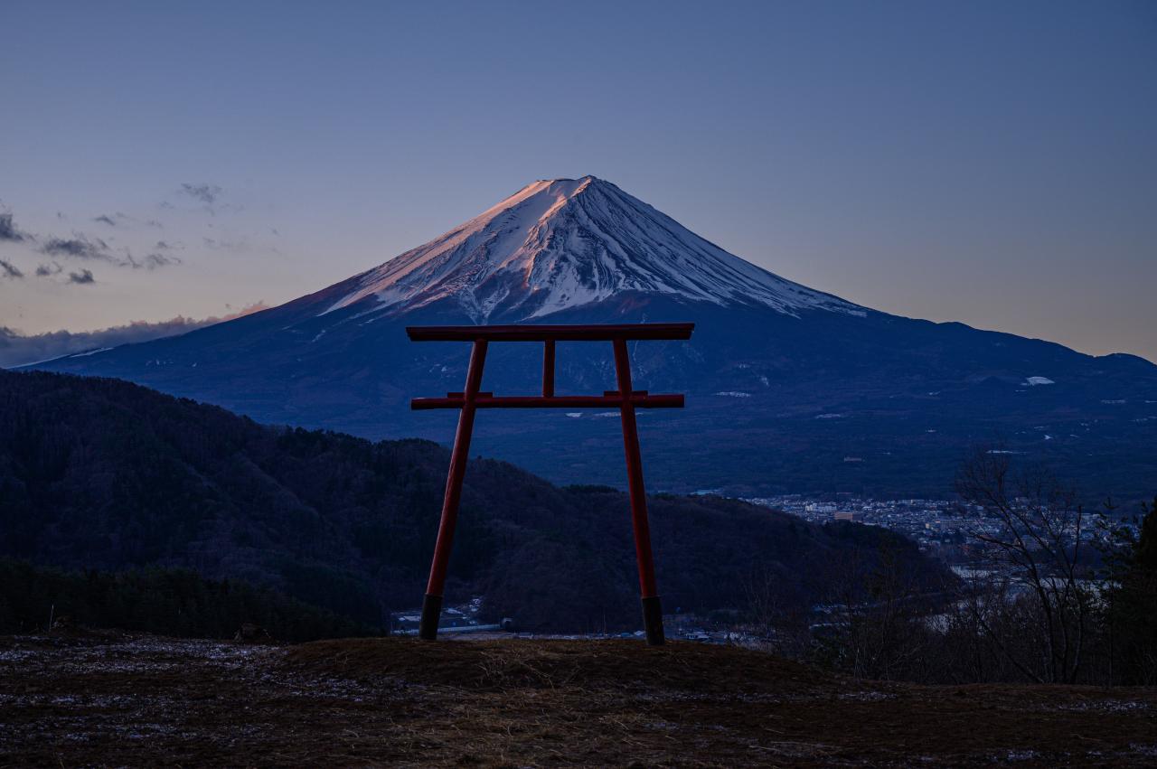 朝焼けの甘利山 Everybody Photographer Com 朝焼けの甘利山 Everybody Photographer Com