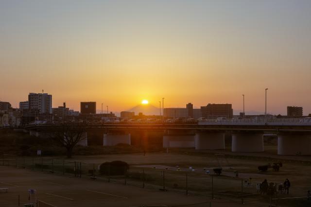 新品)Canon (キヤノン) EOS R6 Mark II RF24-105 IS STMレンズキット
