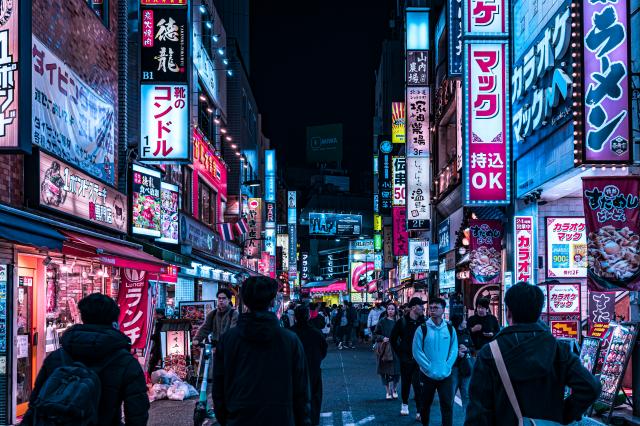 Canon RF-S18-45mm F4.5-6.3 IS STM　ズームレンズ 新品)Canon (キヤノン) EOS R6 Mark II RF24-105mm F4Lレンズキット