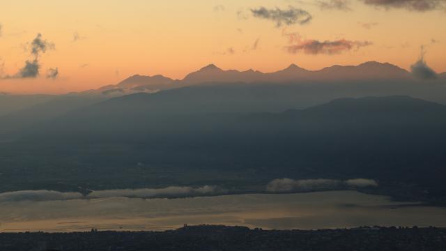 新品)Canon (キヤノン) EOS R8 RF24-50mm IS STM レンズキット（商品ID