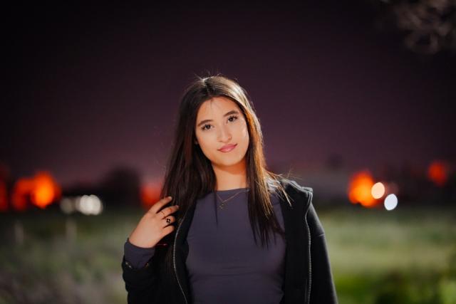 新品)Carl Zeiss (カールツァイス) Batis 85mm F1.8（ソニーE用/フル